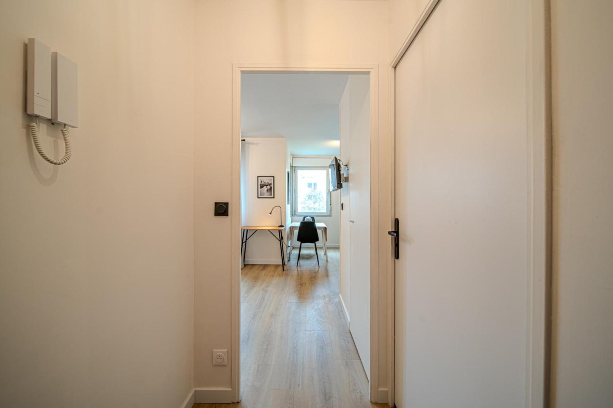 4 Pers Halle Tony Garnier Apartment