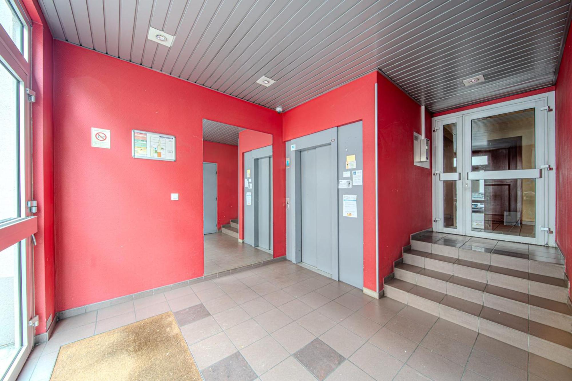 Apartment 4 Pers Halle Tony Garnier Lyon
